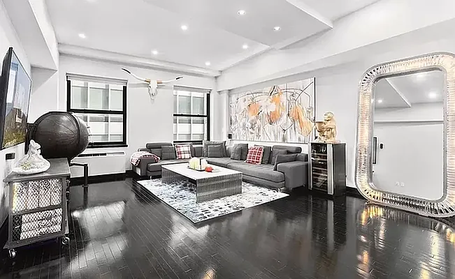 Sold by Owner | media 1