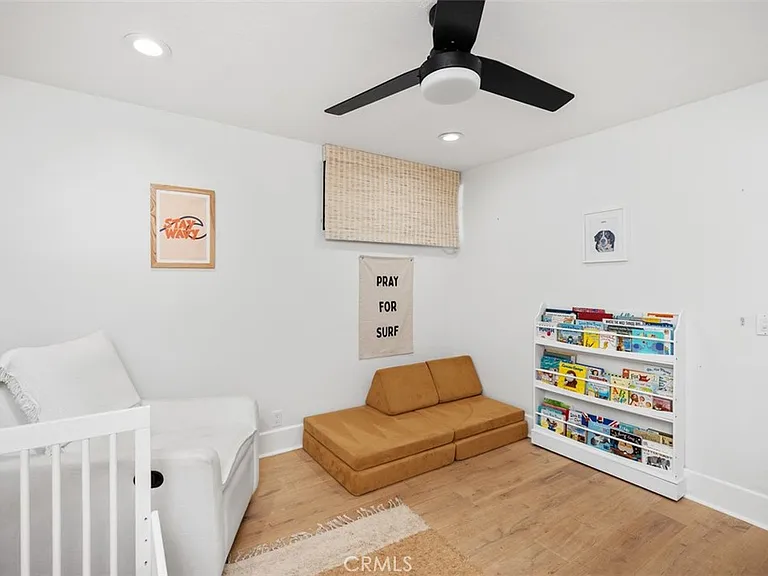 31888 Hillside Ln — Photo 8