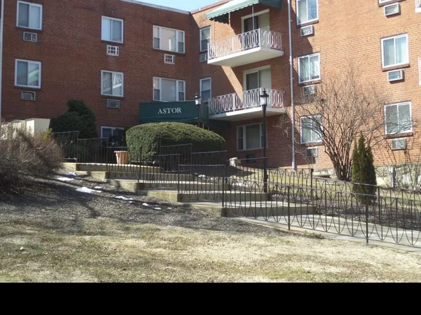 1600 Church Rd APT A209, Wyncote, PA 19095
