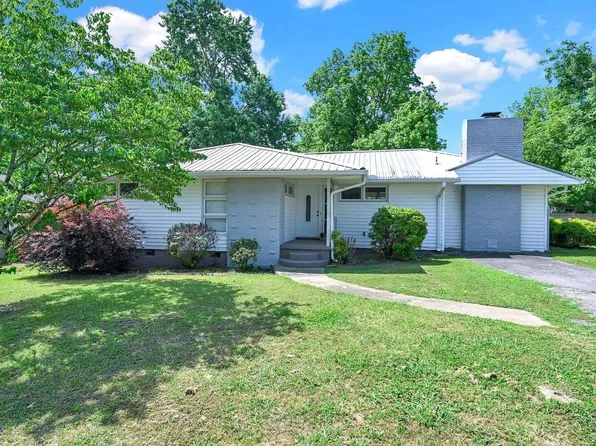208 14th St NE, Cullman, AL 35055