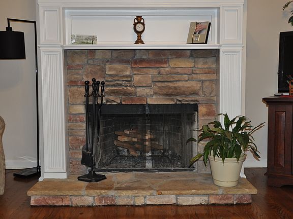 Living Room's Fire Place