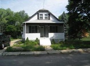 269 Cottage St, Franklin, MA 02038