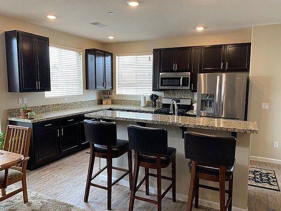 3rd image of 4774 Bougainvillea Cir