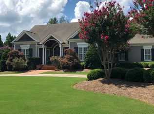225 Tarragon Dr, Fayetteville, GA 30215