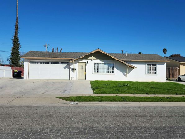 66 Penzance St, Salinas, CA 93906