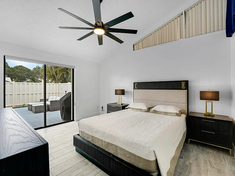 5653 Golden Eagle Cir — Photo 19