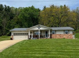 202 Ridgewood Blvd, Minerva, OH 44657