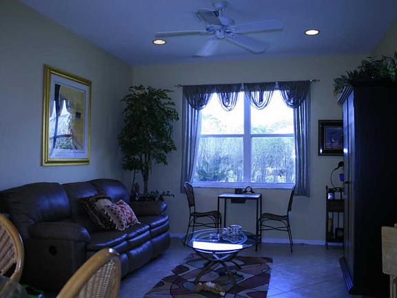 5th image of 6706 Southport Dr