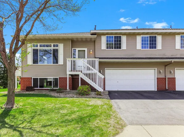 1505 Senate Ln, Northfield, MN 55057