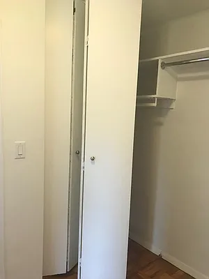 Rented by Hampshire Assets LLC | media 23