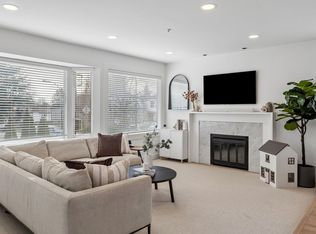 5921 Ontario St, Vancouver, BC