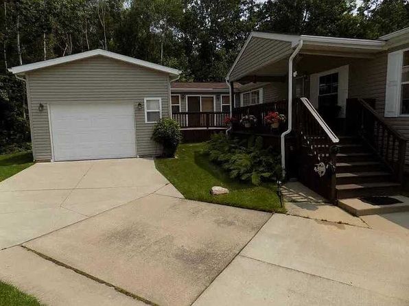 1010 Falstaff Cir