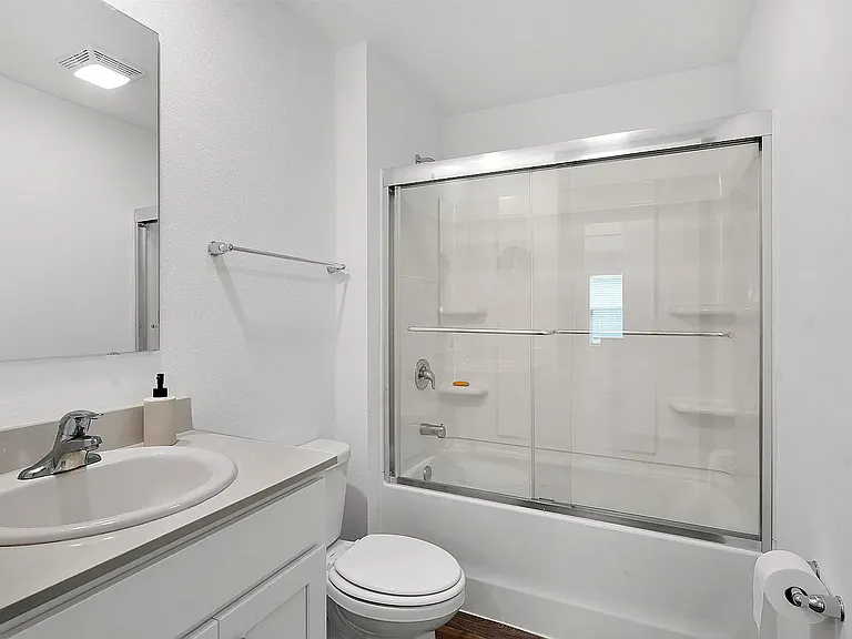 861 Orellana Rd — Photo 5