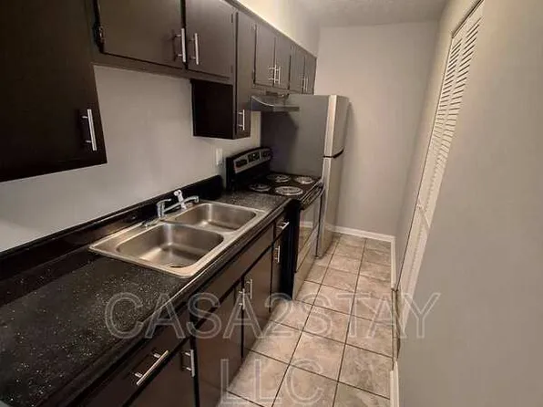 678 Knox Blvd Unit 68, Radcliff, KY 40160