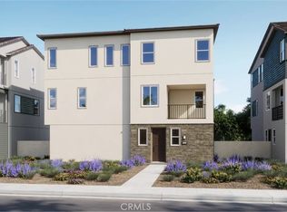 121 Loon, Irvine, CA 92618