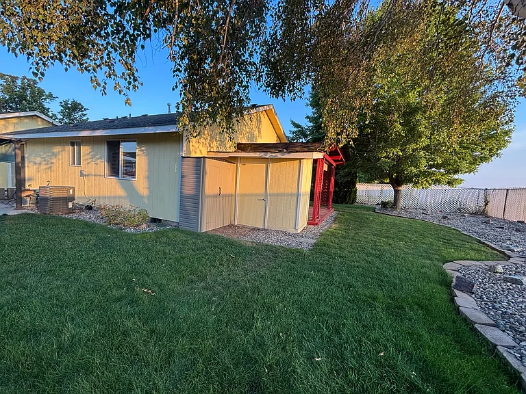 5416 Koufax Ln — Photo 25