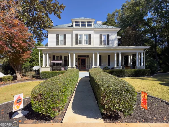 225 N Indian Springs Dr, Forsyth, GA 31029