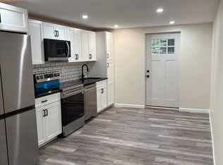 (Undisclosed Address), Shoreham, NY 11786
