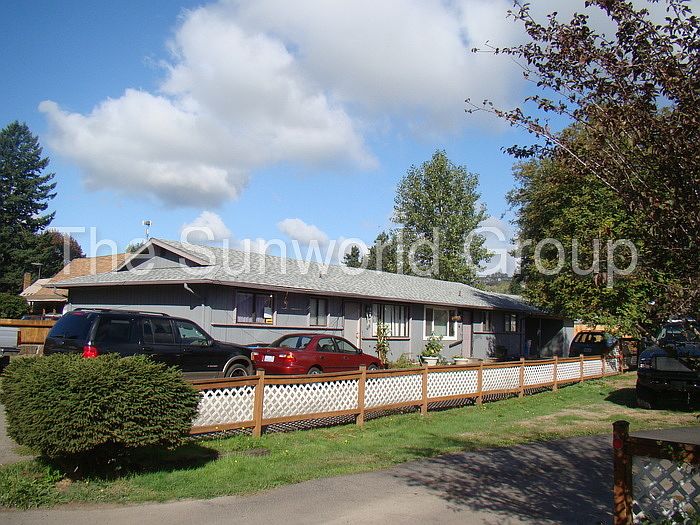 1st image of 781 G St