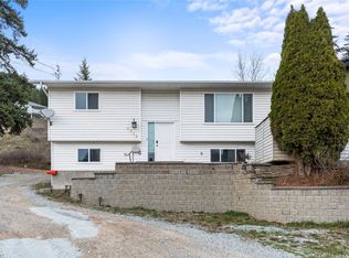 1718 Grandview Ave, Lumby, BC V0E2G1