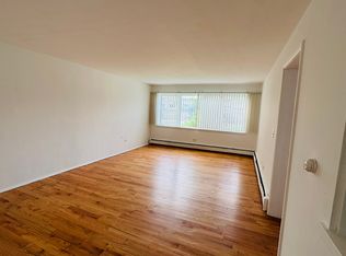 7619 Roosevelt Rd #1GF, Forest Park, IL 60130