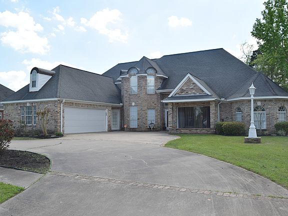 2nd image of 5035 Stately Ct