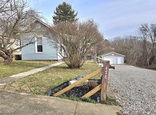 478 Warwick Ave, Zanesville, OH 43701