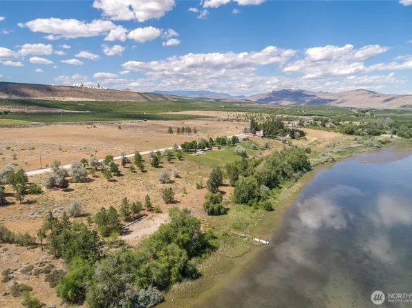 300 Monse River Road, Brewster, WA 98812