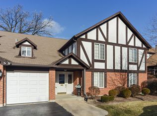 5812 Wolf Rd APT 3, Western Springs, IL 60558