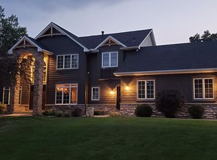 18005 Jacquard Path, Lakeville, MN 55044