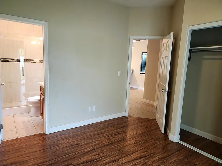 11361 Jola Ave — Photo 7