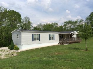 1437 Sand Springs Rd, Mount Vernon, KY 40456
