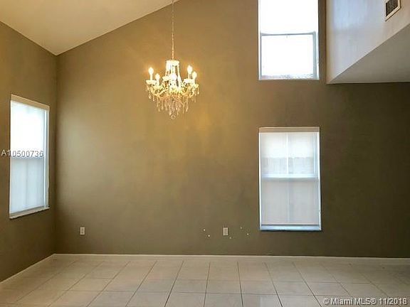 5th image of 13844 S Garden Cove Cir
