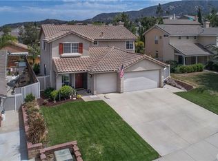 27450 Barcelona Dr, Corona, CA 92883