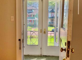 922 Westcott St, Syracuse, NY 13210