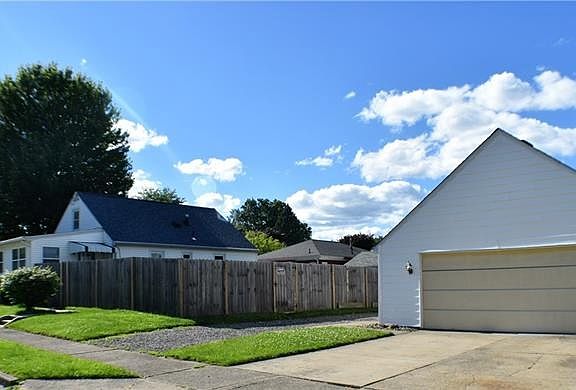 4th image of 737 Spencer Ave