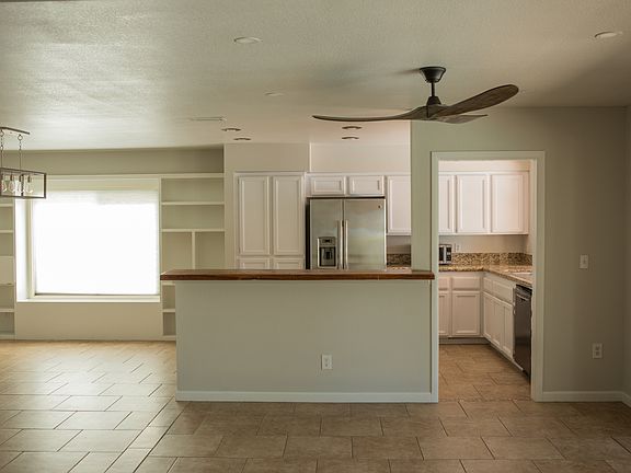 4th image of 6753 E Grandview Dr