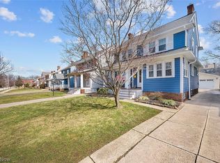1269 Chase Ave, Lakewood, OH 44107