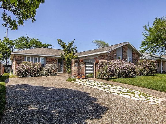 2nd image of 5512 Palm Cir