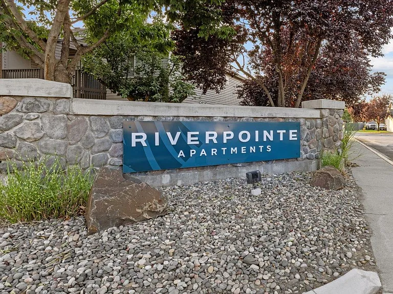 Riverpointe — Photo 33