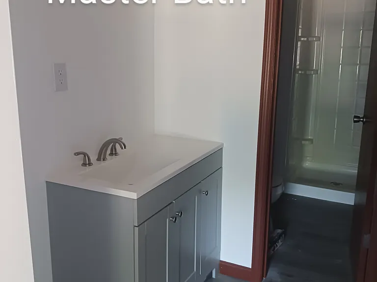 913 Goddard Ave #1 — Photo 8