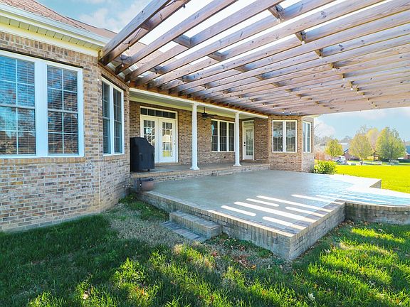 4th image of 115 Peppers Mill Dr