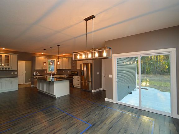 4th image of 22241 Red Rock Way