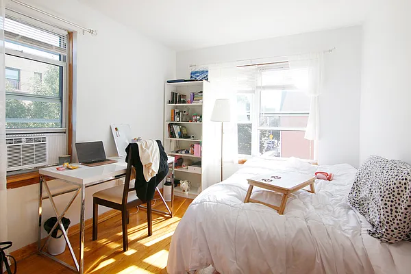 Rented by Modern Spaces | media 20