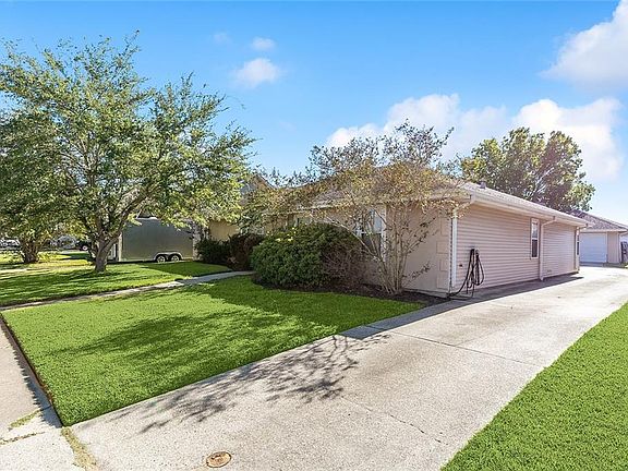 3rd image of 7072 W Tamaron Blvd