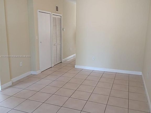 5th image of 2650 SE 16th Ter Unit 107
