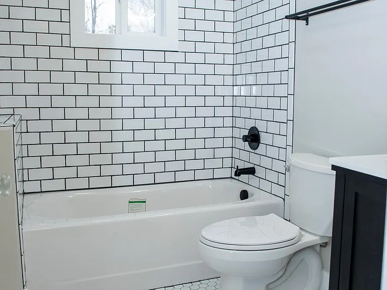 2nd floor bath