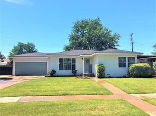 1605 W Flint Way, Fresno, CA 93705