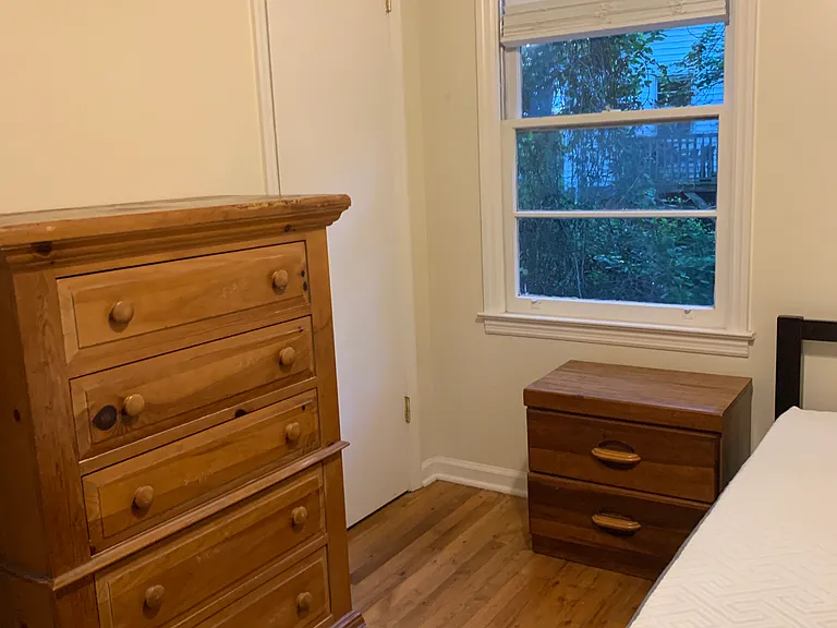 240 Habersham Dr — Photo 18