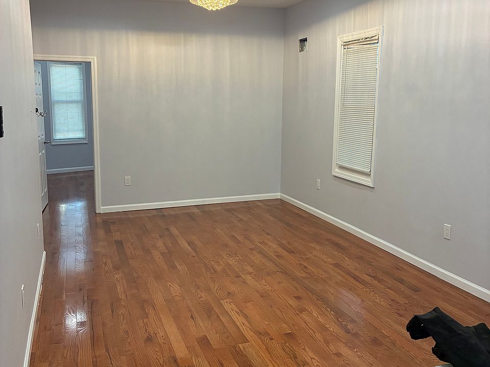 1st image of 203 Virginia Ave #1